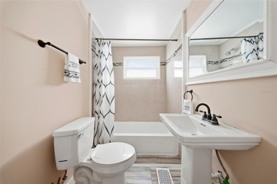 This move in ready home in Tarpon Springs is on a huge 13,000+ - photo 22