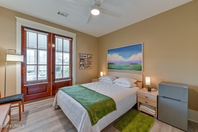 The perfect Lock and Leave condo unit! This immaculate 3rd floor - photo 27