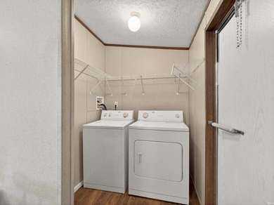 Move right in and start enjoying summer at Dewart Lake! Sold - photo 27
