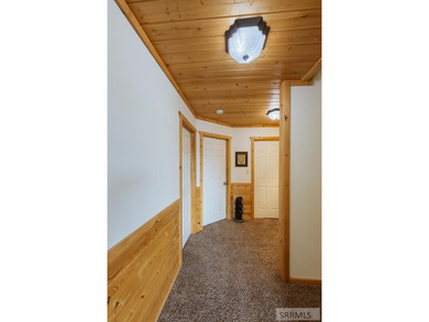 Come claim your private slice of heaven in the coveted Lakeview - photo 30
