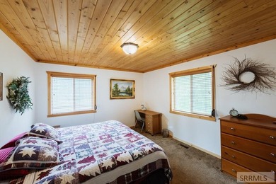 Come claim your private slice of heaven in the coveted Lakeview - photo 36