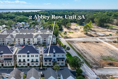 The perfect Lock and Leave condo unit! This immaculate 3rd floor - photo 41