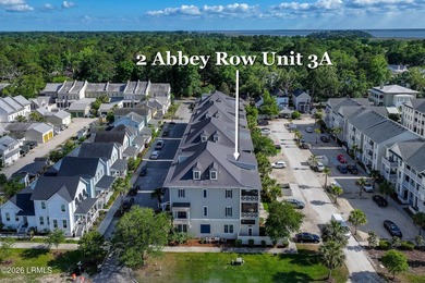 The perfect Lock and Leave condo unit! This immaculate 3rd floor - photo 43