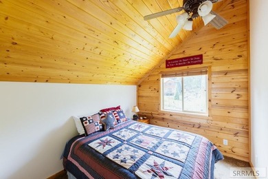 Come claim your private slice of heaven in the coveted Lakeview - photo 43