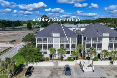 The perfect Lock and Leave condo unit! This immaculate 3rd floor - photo 44