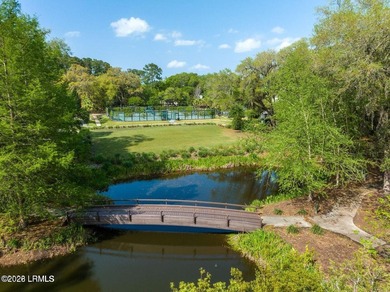 The perfect Lock and Leave condo unit! This immaculate 3rd floor - photo 47