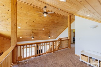 Come claim your private slice of heaven in the coveted Lakeview - photo 47