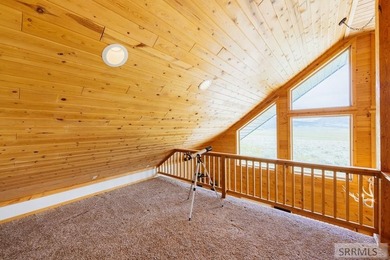 Come claim your private slice of heaven in the coveted Lakeview - photo 49
