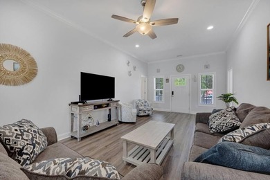 This is the kind of property that makes short-term rental - photo 11