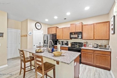 Welcome home to this beautiful 4-bedroom, 2.5-bath home - photo 17