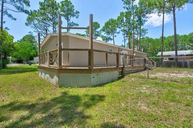 Spacious 5-bedroom, 3-bath mobile home built in 2017, offering - photo 20
