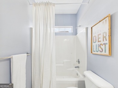 Welcome home to this beautiful 2-bedroom, 2-bath residence in - photo 24