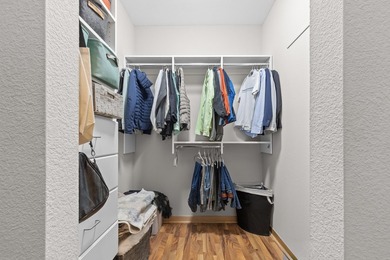 Urban living at its best. The open-concept layout is ideal for - photo 10