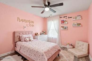Welcome home to this beautiful 4-bedroom, 2.5-bath home - photo 31
