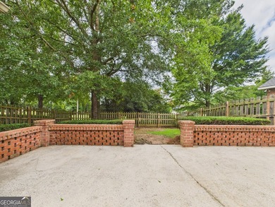 Welcome home to this beautiful 2-bedroom, 2-bath residence in - photo 34