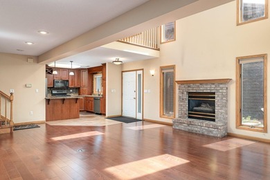 Experience waterfront living in one of Onalaska's most - photo 5