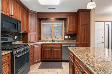 Experience waterfront living in one of Onalaska's most - photo 8