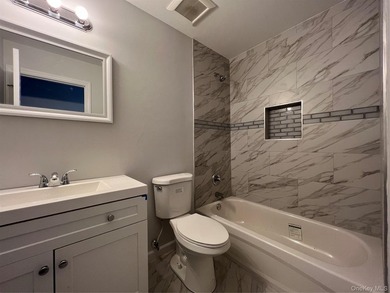 Brand-new Raised Ranch currently under construction! A model - photo 9