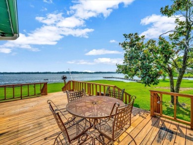 Enjoy the good life on PANORAMIC WATERFRONT, centrally located - Lake Home For Sale in Carthage, Texas