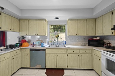 Beautifully maintained home featuring a brand-new 2025 roof for - photo 12