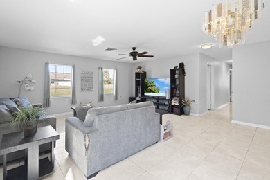Beautifully maintained home featuring a brand-new 2025 roof for - photo 17