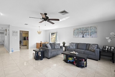 Beautifully maintained home featuring a brand-new 2025 roof for - photo 18
