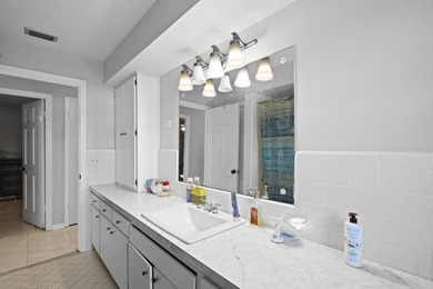 Beautifully maintained home featuring a brand-new 2025 roof for - photo 22