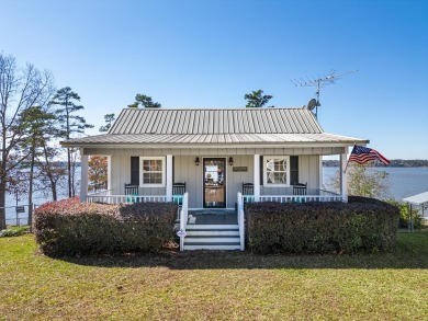 Lake Home For Sale in Georgetown, Georgia