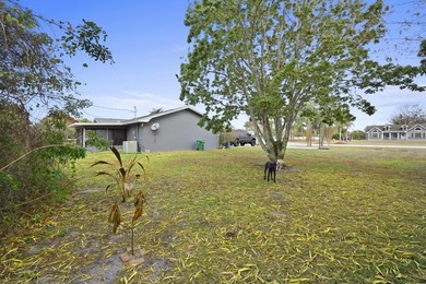 Beautifully maintained home featuring a brand-new 2025 roof for - photo 37