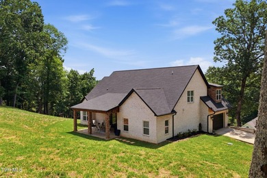 Timeless Craftsmanship Meets Modern Luxury on 1.2 Acres. Prepare - photo 40