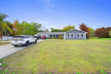Beautifully maintained home featuring a brand-new 2025 roof for - photo 46