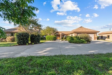 Discover a rare multi-generational property with sweeping views - photo 47
