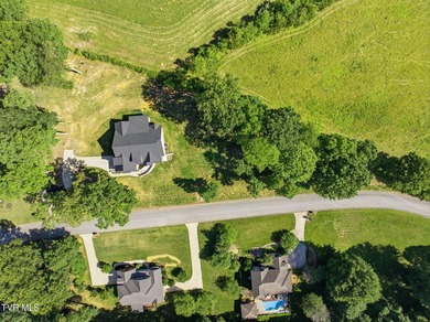 Timeless Craftsmanship Meets Modern Luxury on 1.2 Acres. Prepare - photo 49