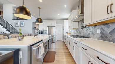 Luxurious 5,000+ square foot semi-custom home in the - photo 9