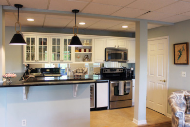 Custom built 5,000 square foot lake home on 1.3 private acres! - photo 20
