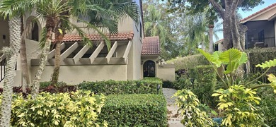 LOCATION!! LOCATION!! LOCATION!! One of Coach Houses of Town - photo 9