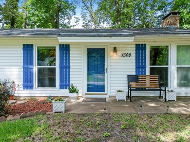 Are you looking for a sweet cottage in a beautiful area? This - photo 2
