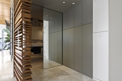 Must See!!  Luxurious downtown 2 bed / 2.5 bath 9th floor