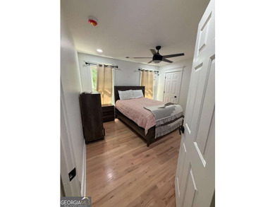 Gorgeous 4 bedroom 2.5 bath traditional style home with stunning - photo 22