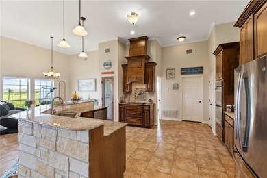 Discover the perfect blend of style and comfort in this - photo 31