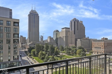 Must See!!  Luxurious downtown 2 bed / 2.5 bath 9th floor