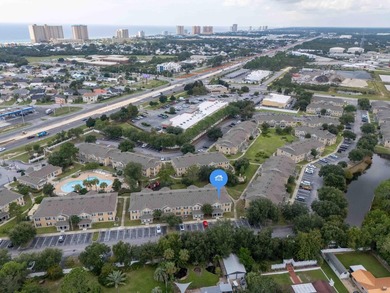 SHORT TERM RENTALS ALLOWED. Don't miss out on this freshly - photo 4