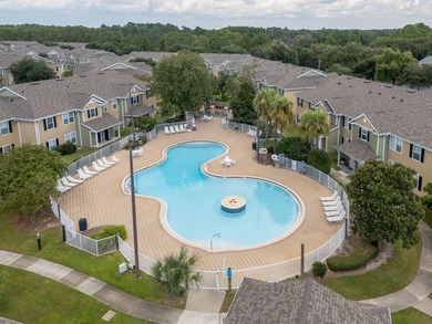 SHORT TERM RENTALS ALLOWED. Don't miss out on this freshly - photo 7