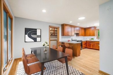 Located in desirable Spring Creek Estates, this charming ranch - photo 5