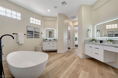 Discover this exquisite 1-story residence in Siena, a - photo 33