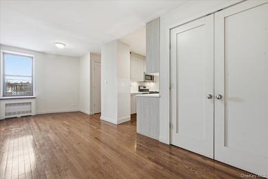 87-10 51st Avenue unit: 5H