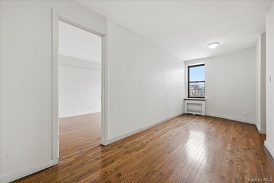 87-10 51st Avenue unit: 5H