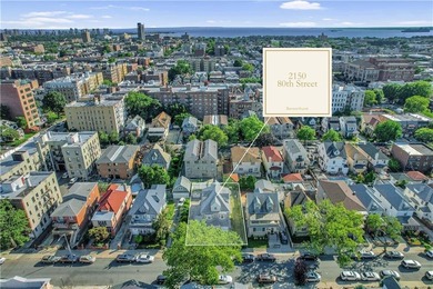 Rare development opportunity. 60x100 lot is zoned R5. Develop a - photo 1
