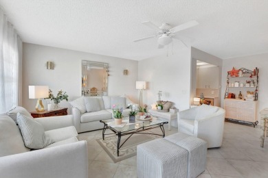 Lake Condo For Sale in Deerfield Beach, Florida