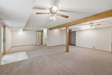 Beautiful Hugo area home now available! The home features 3 - photo 23